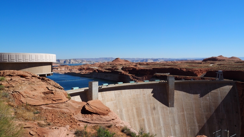 Glen Canyon Dam-Lake Powell-Visitor Center