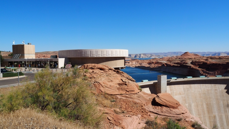 Glen Canyon Dam-Lake Powell-Visitor Center